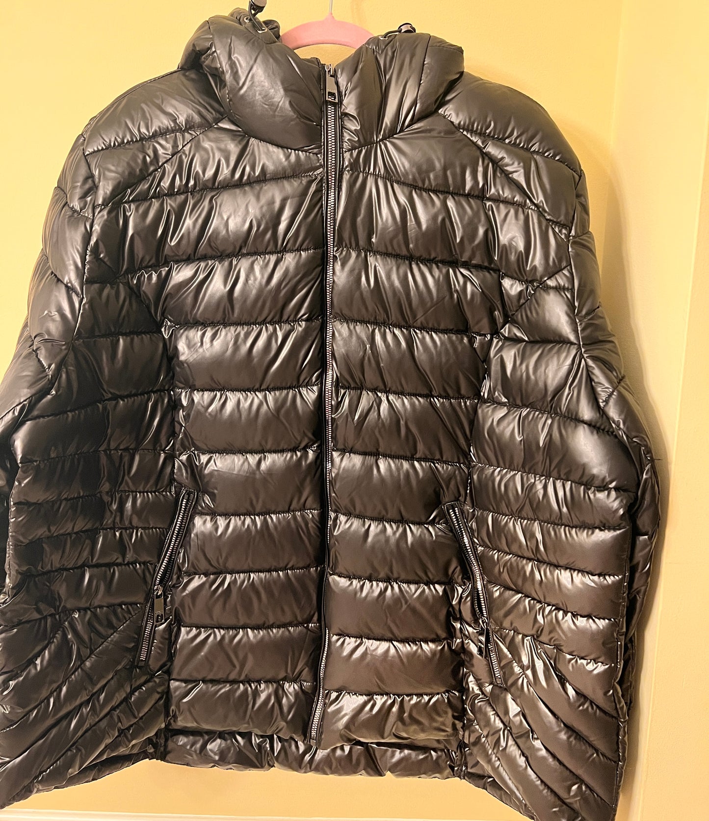 Black Guess Short Puffer Coat