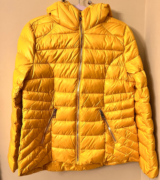 Yellow Puffer Guess Jacket